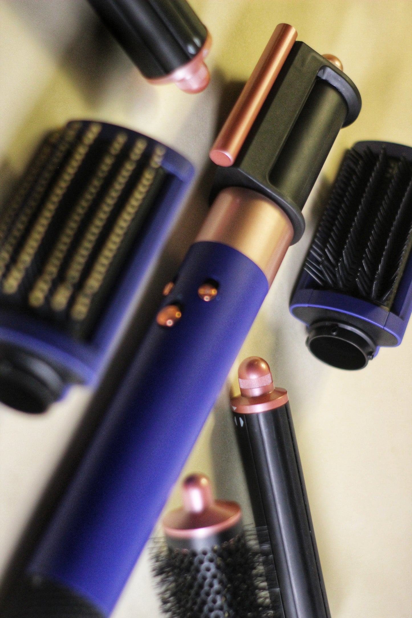 Genzee 6-in-1 Airflow Hair Styler — Curl, Smooth & Shine Like a Pro